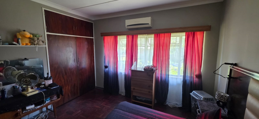 5 Bedroom Property for Sale in Songloed North West